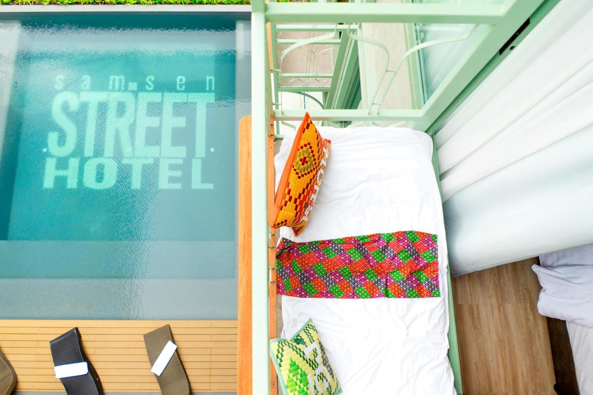 Samsen Street Hotel Bangkok Exterior photo