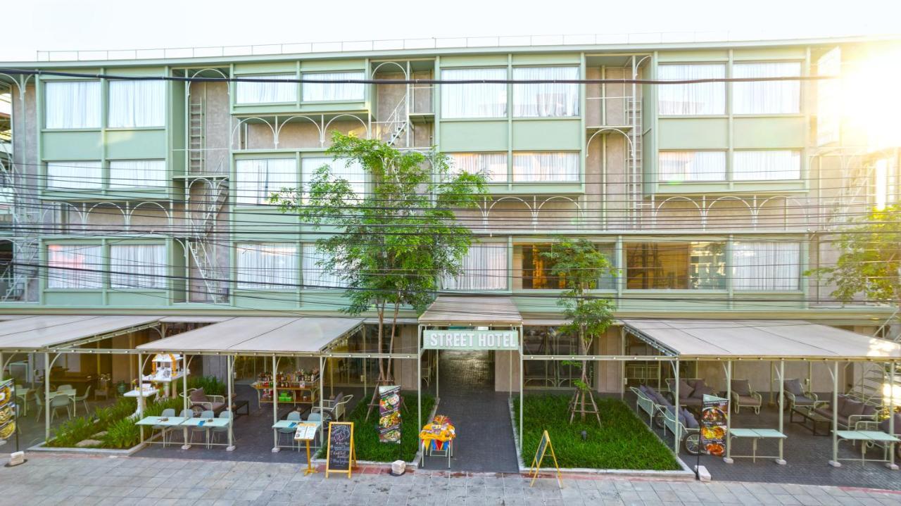 Samsen Street Hotel Bangkok Exterior photo